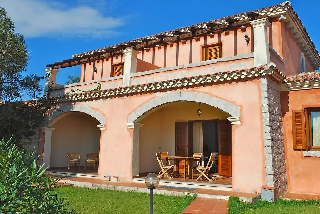 Vecchio Stazzo Apartment